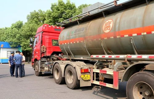 嚴(yán)管重罰，湘潭市道路運輸管理處推進隱患清零的集裝箱道路運輸管理方法